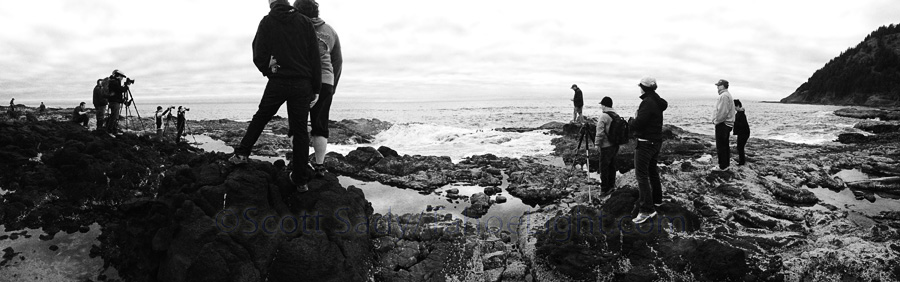 Monique's iphone photo of the "crowd" at Thor's well.
