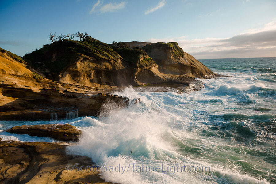 The seas were rough and beautiful along the Cape Kiwanda coast. Certainly worth an extra day.
