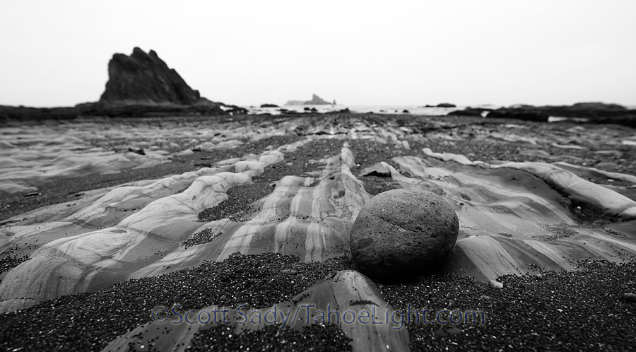 Rialto Beach was the start of the Olympic Wilderness shore hike. This is a random stretch of the Olympic National Park that encompasses about 32 miles of contiguous shoreline that is open for backpacking. I think it puts California's Lost Coast to shame.