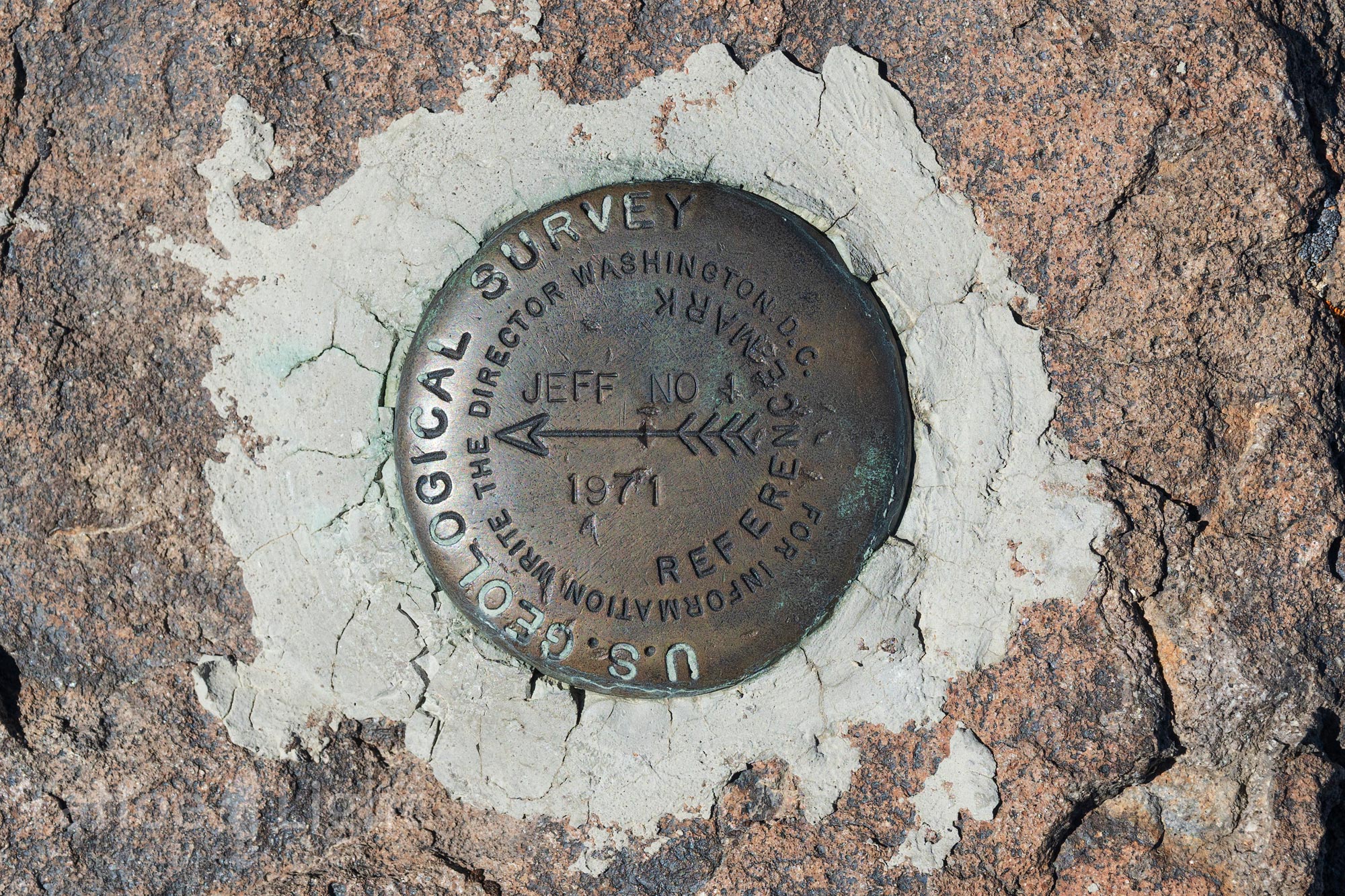 photograph of mt jefferson summit marker